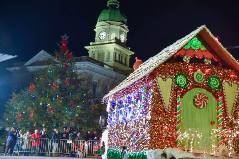 11 Enchanting Displays of Christmas Lights in Athens, GA for 2022